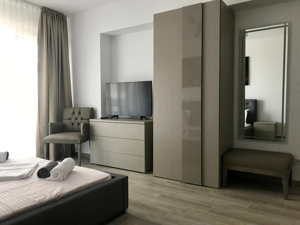Desilva 46 & 47 Apartment *
