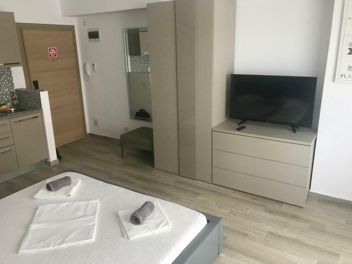 Apartment Desilva 46 & 47 Mamaia